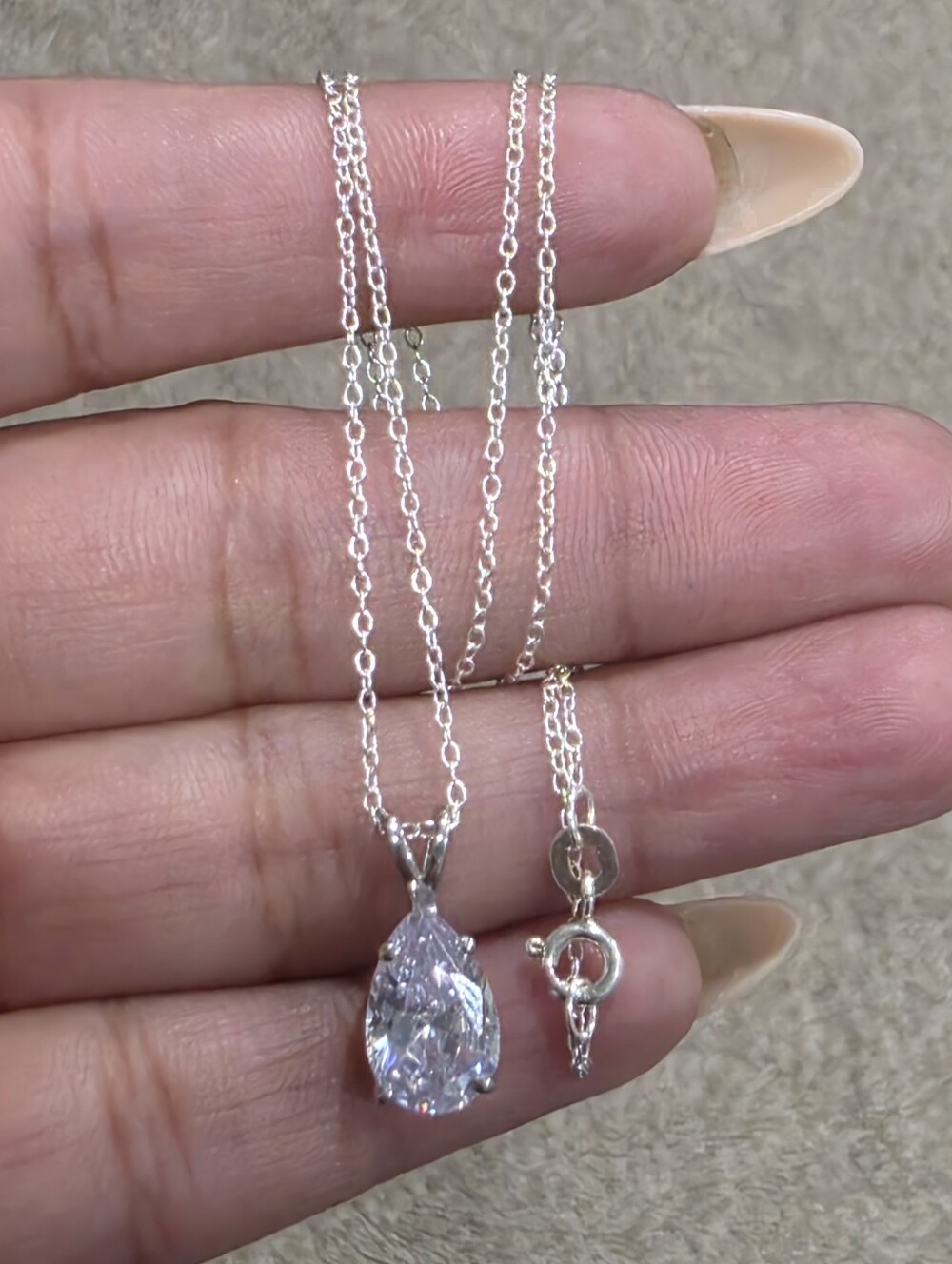 Diamond solitaire Pendant necklace tear drop shape 2ct. Total ,beautiful pendant